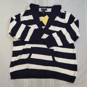 Women's NWOT Sweater m14